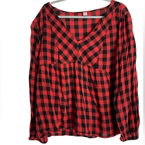 Old Navy Tops - Old Navy Relaxed Buffalo Plaid Balloon Long Sleeve Top